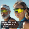 INSTICK Schnelle Brille in schwarz getragen